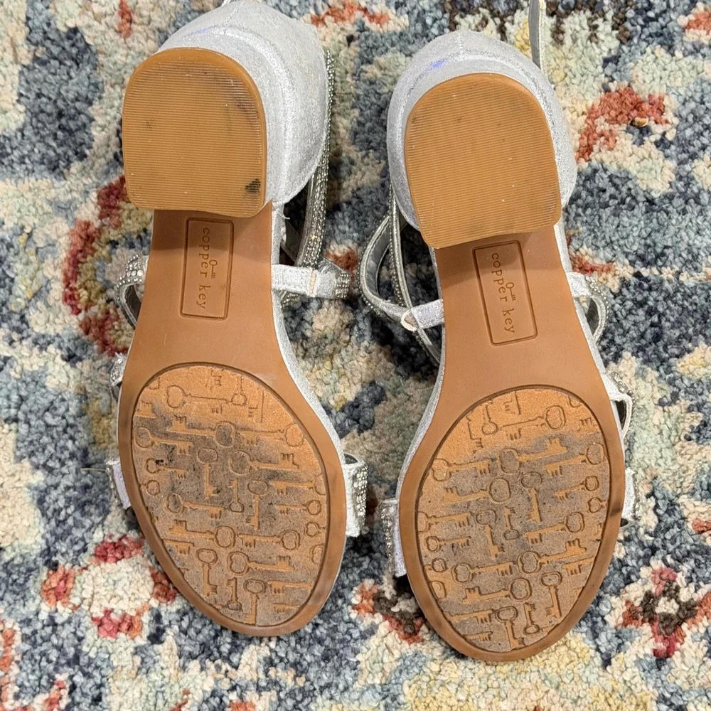Copper Key Rhinestone Dress Sandals Girls 1 Silver Glitter Block Heel Glam GUC